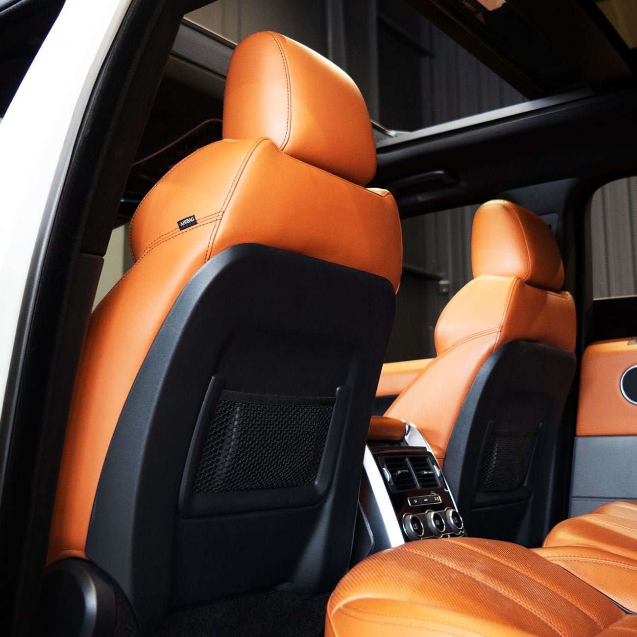 Land Rover Range Rover Sport Supercharged 5.0L AED 2,874 pm • 0% Downpayment • Range Rover Sport Supercharged HSE   • 1 Year Warr