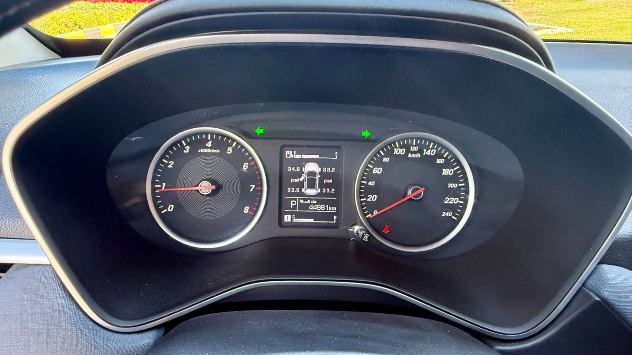 Chevrolet Captiva LS 1.5L (149 HP) (5 Seater)