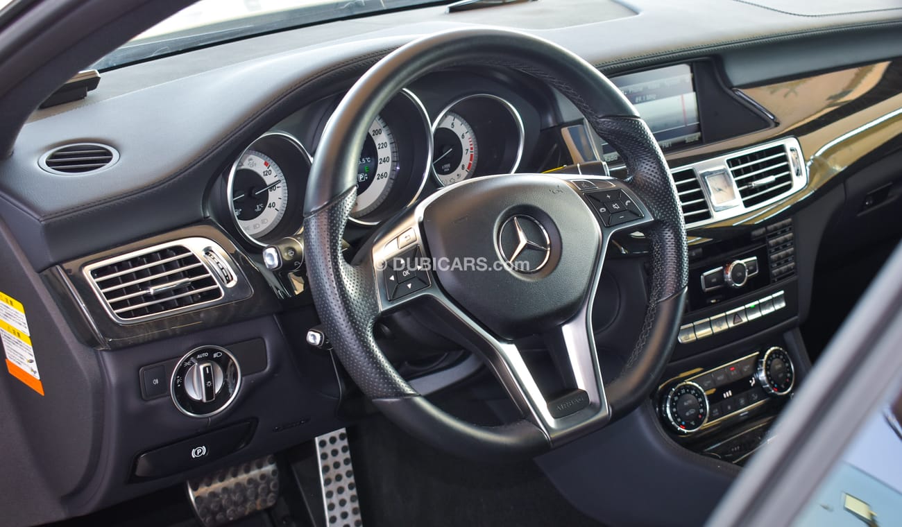 Mercedes-Benz CLS 350 550 Badge