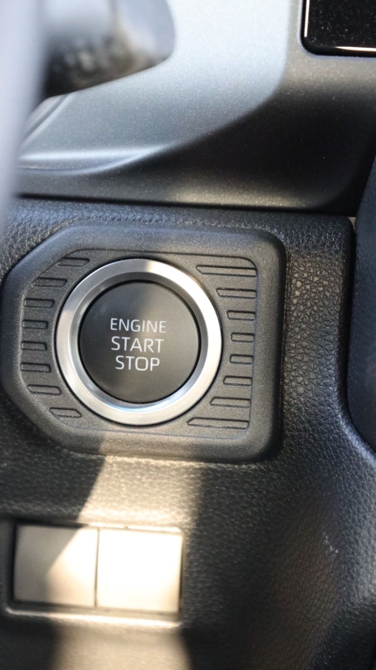 تويوتا برادو 2.4 URBAN baisc option Oman GCC spec Ready