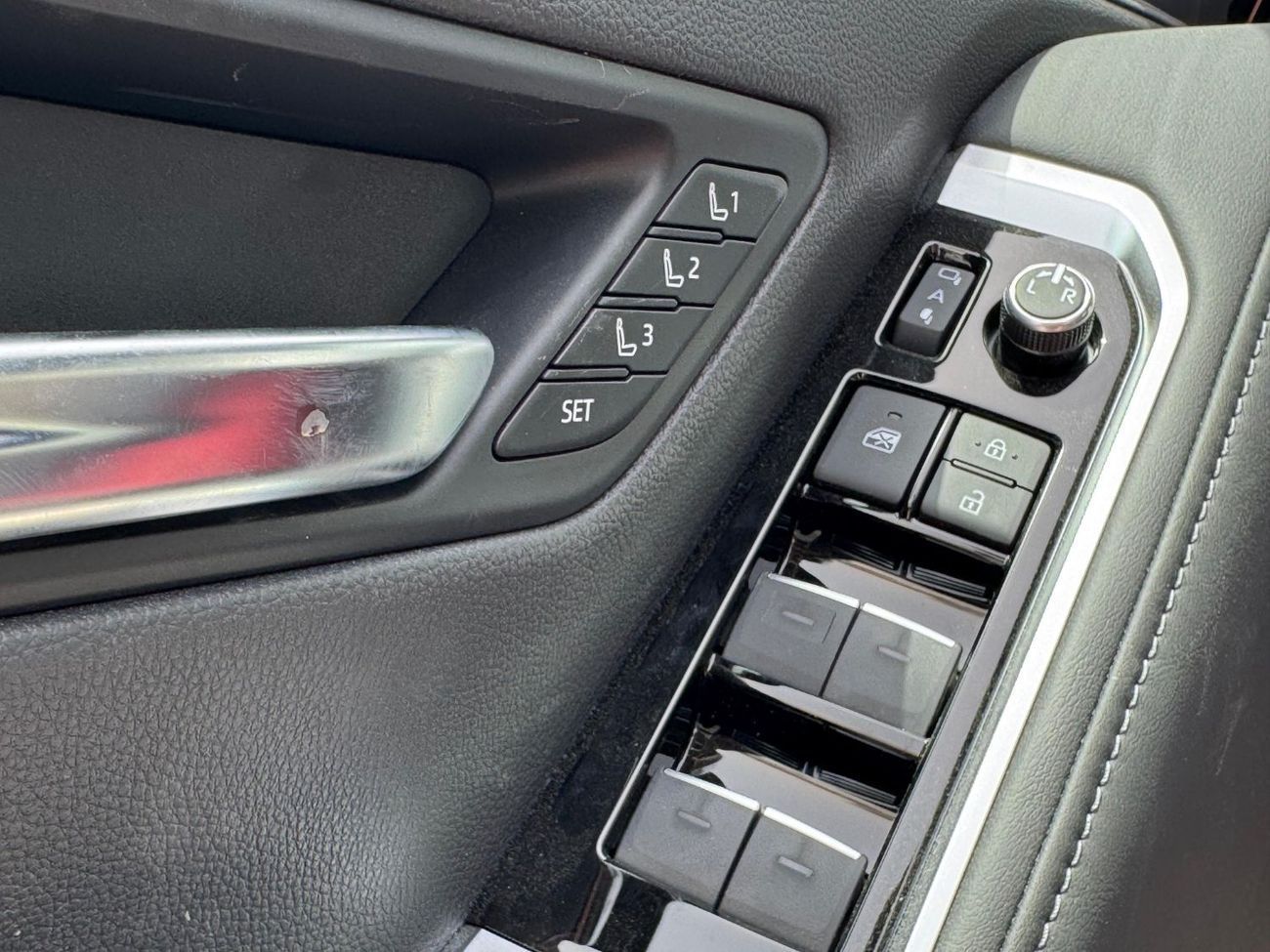 Toyota Land Cruiser TOYOTA LAND CRUISER VXR 3.5L 2025