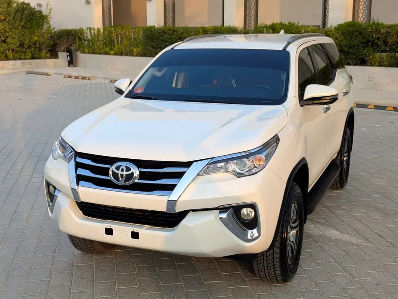 تويوتا فورتونر GXR 2019 GCC Specs V6 4.0 Engine Interior and Exterior Excellent Condition