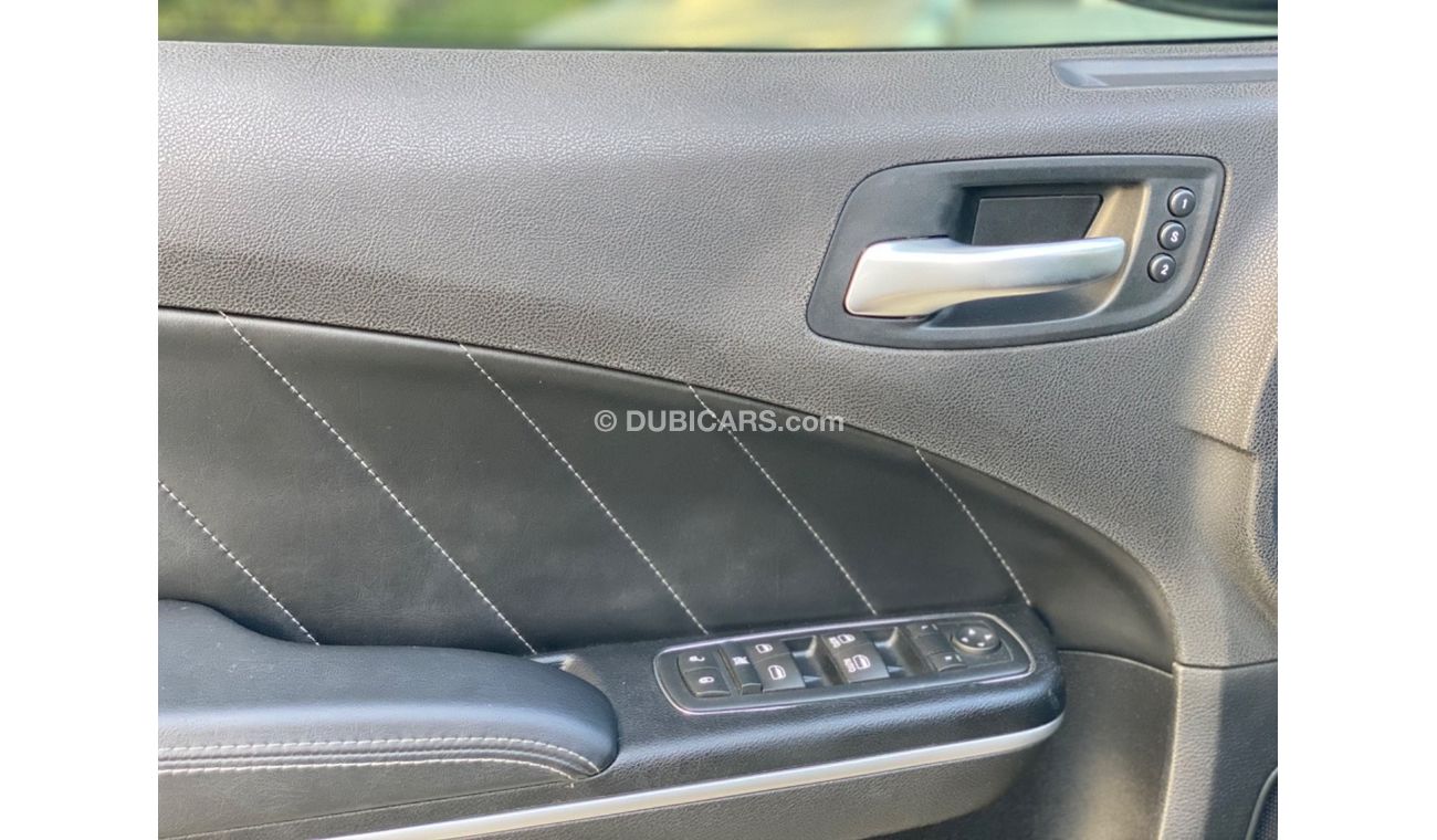 دودج تشارجر R/T رود تراك