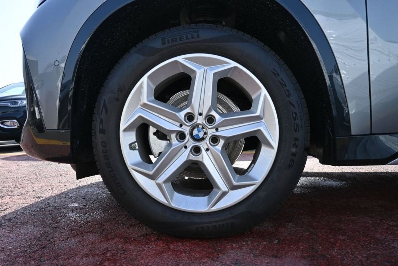 BMW X1 BMW X1 sDrive 20Li 1.5L 3 Cylinder Turbo Petrol, 7 Speed Dual Clutch Transmission, Color Grey, Model