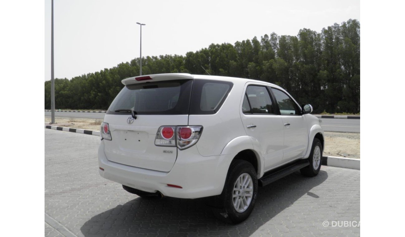 Toyota Fortuner 2014 V4 REF #362