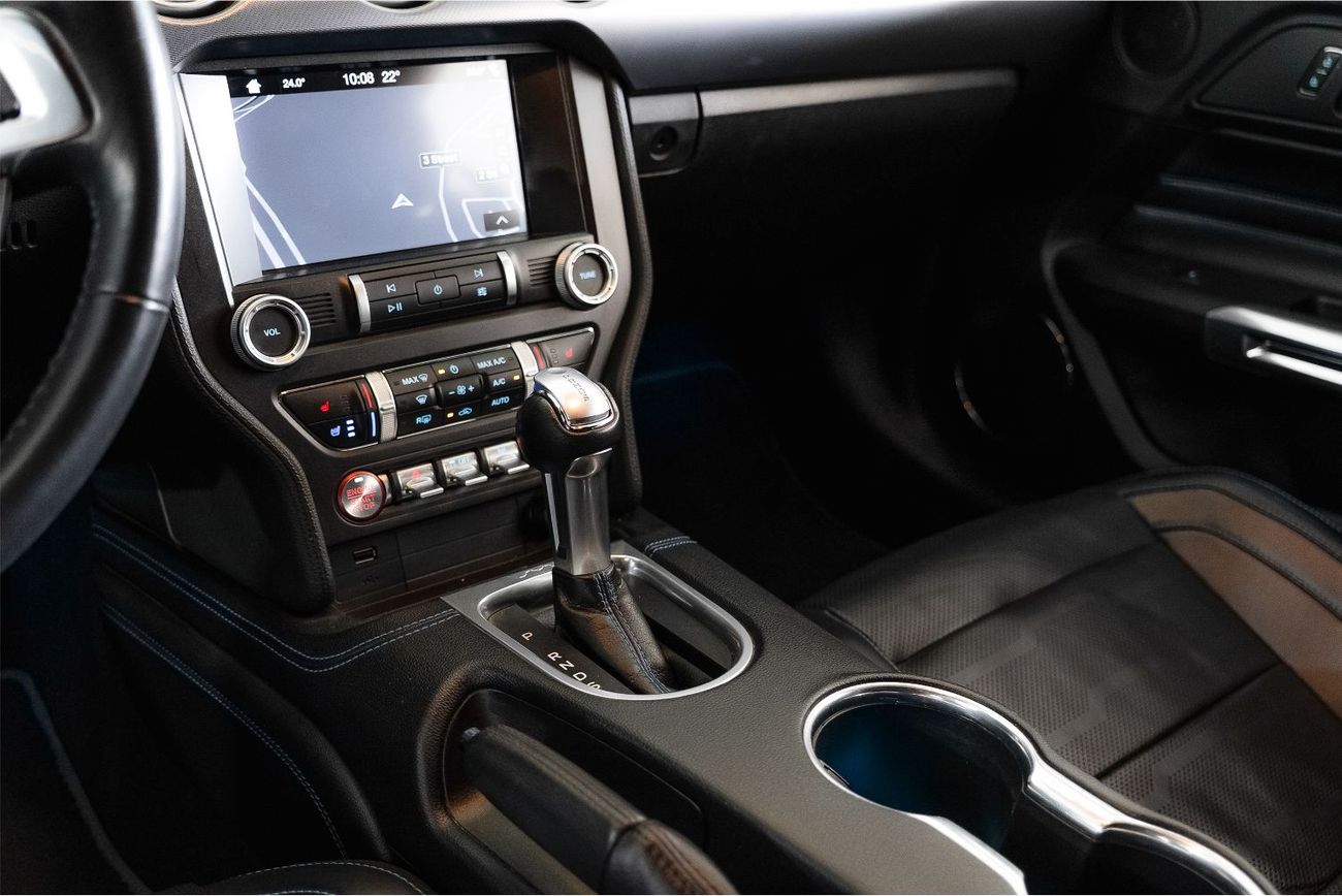 Ford Mustang GT Premium 5.0L V8