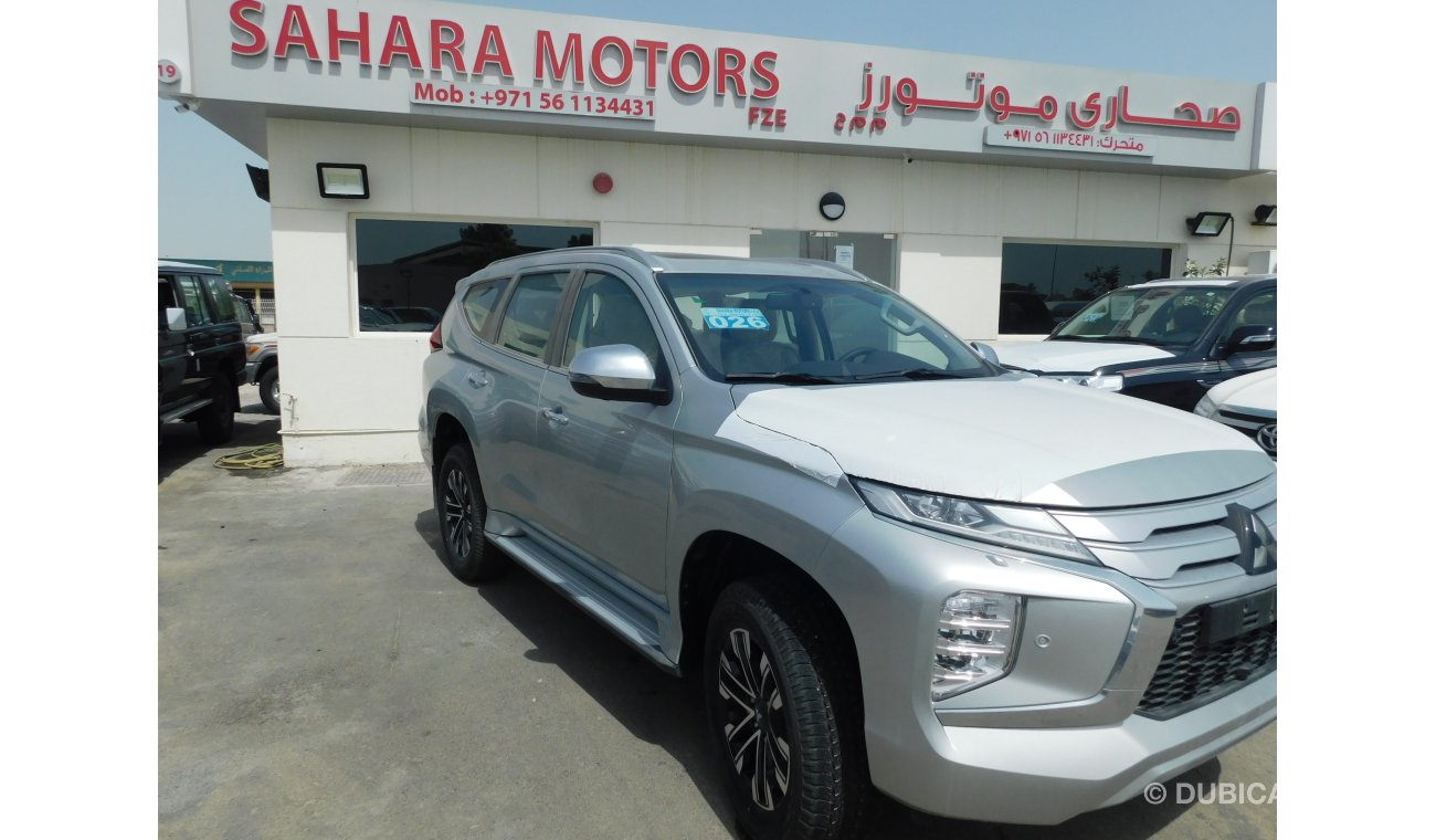 Mitsubishi Montero GLS PREMIUM SPORT 3.0L PETROL 7 SEAT AT