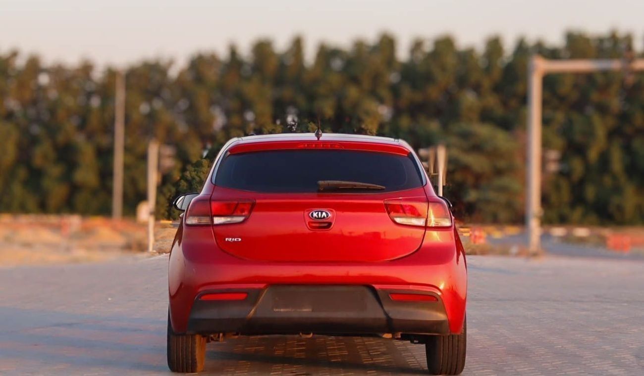 كيا ريو LX 1.6L Hatchback Kia Rio 1.6L 2019 GCC accident free in excellent condition