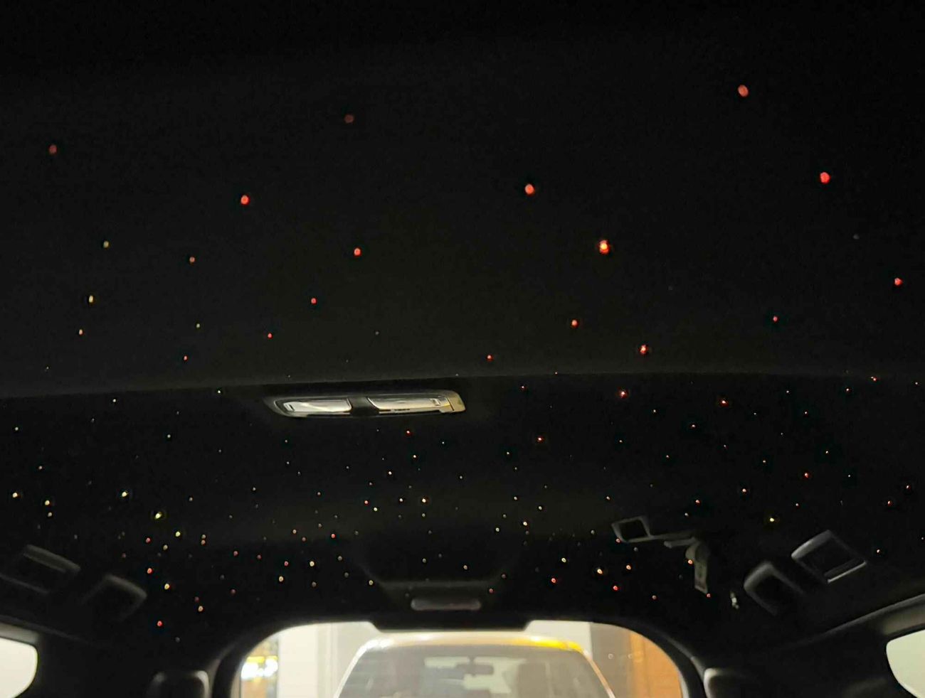 Mitsubishi Montero Sport / SIGNATURE EDITION/ SUNROOF/ 4WD/ FULL OPTION ROOF LIGHTING/ NON ACCIDENT/  LOT# 8916