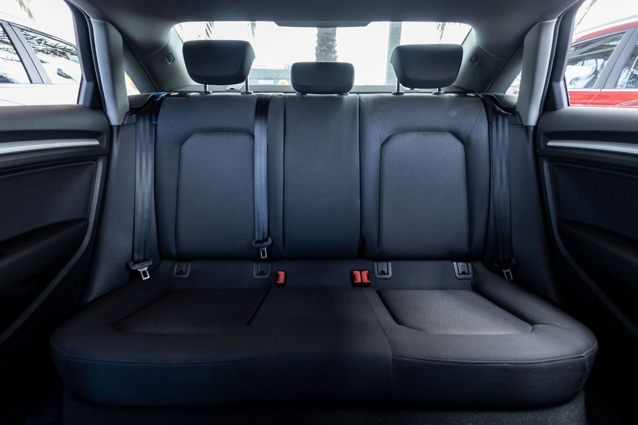 أودي A3 30 TFSI 1.0L