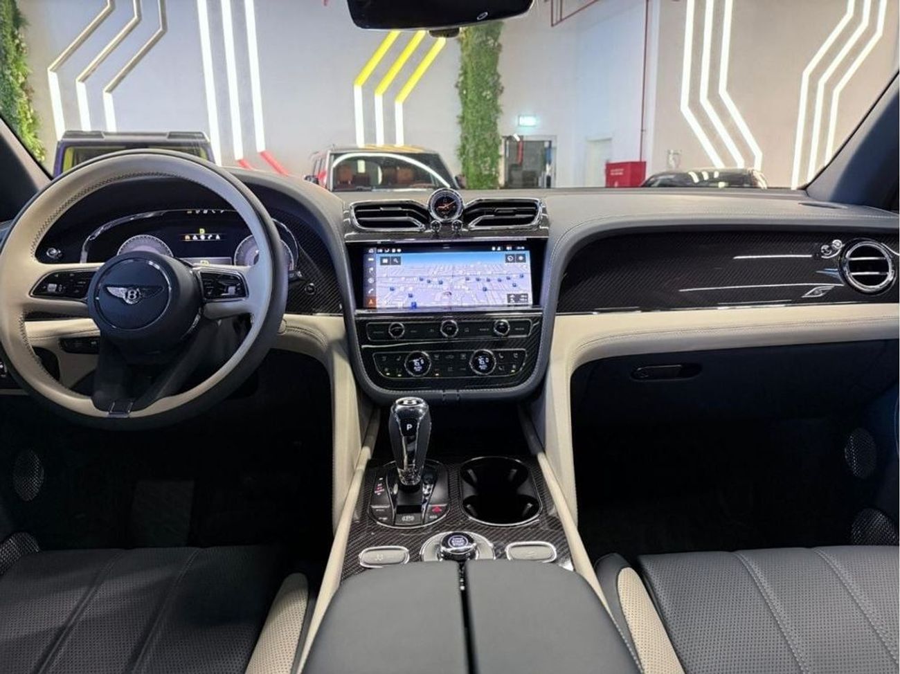 بنتلي بينتايجا 2022 BENTLEY BENTAYGA S V8 /GCC/ DEALER WARRANTY AND SERVICES