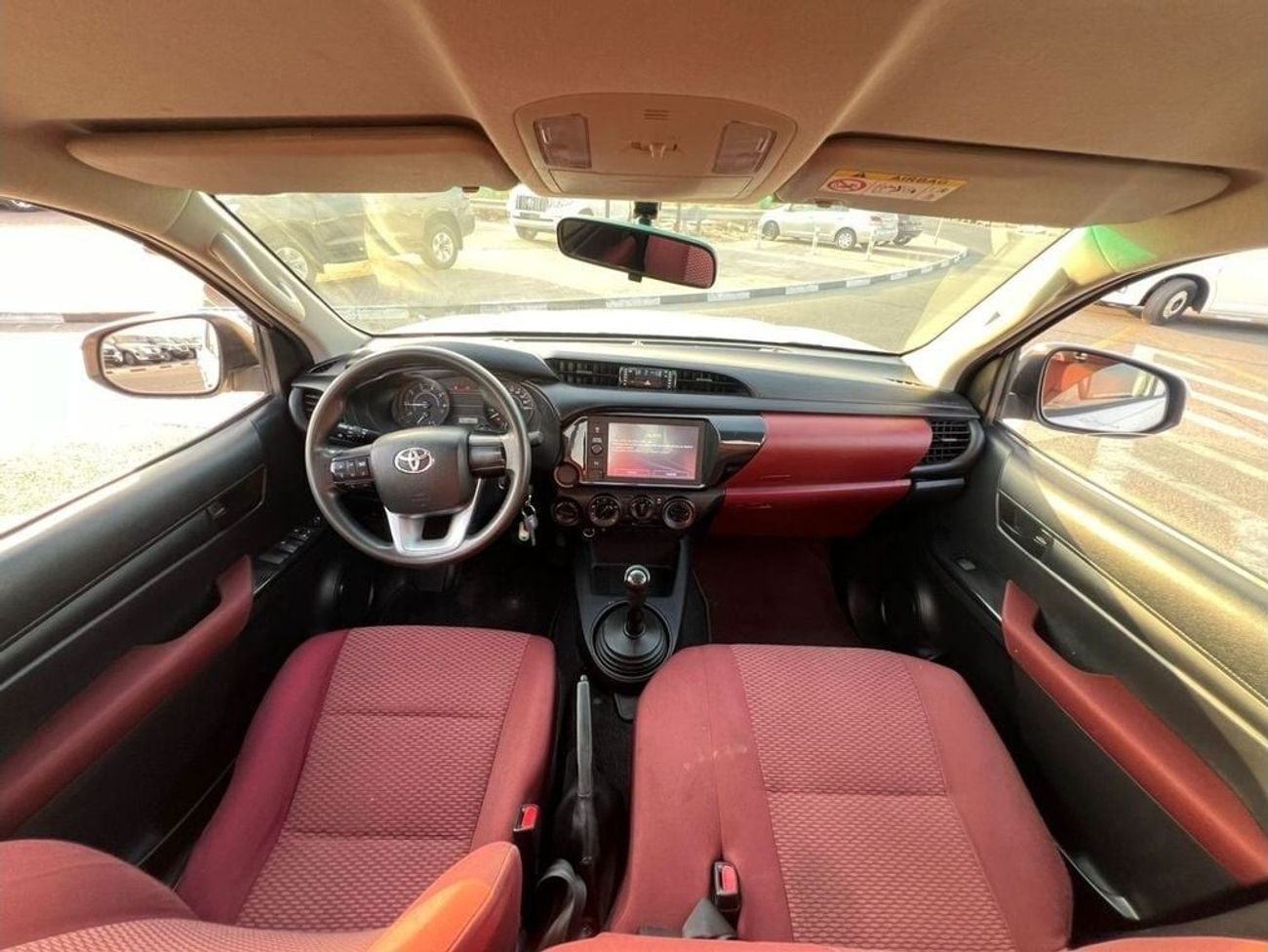 تويوتا هيلوكس 2021 TOYOTA HILUX 2.8L V4 **DIESEL** MANUAL TRANSMISSION  + POWER WINDOW + 4X4  - DOUBLE CABIN - wit