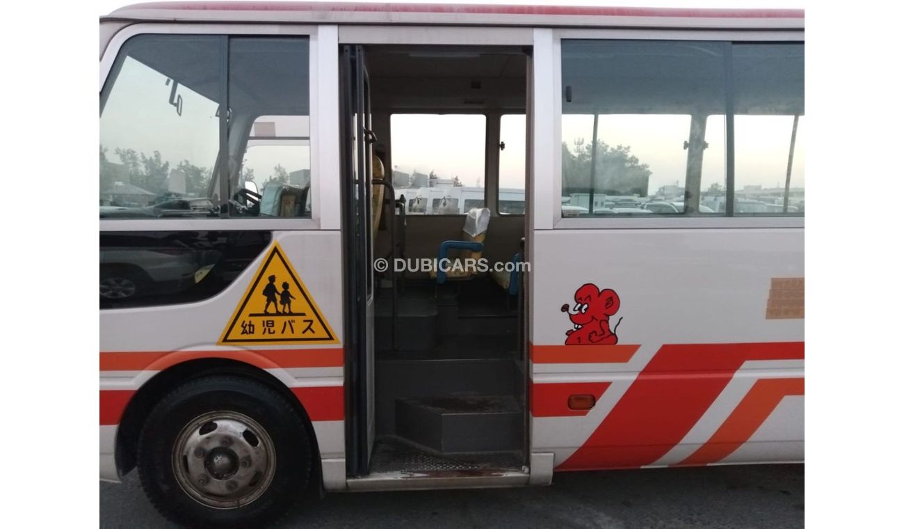 Mitsubishi Rosa MITSUBIAHI ROSA RIGHT HAND DRIVE (PM966)