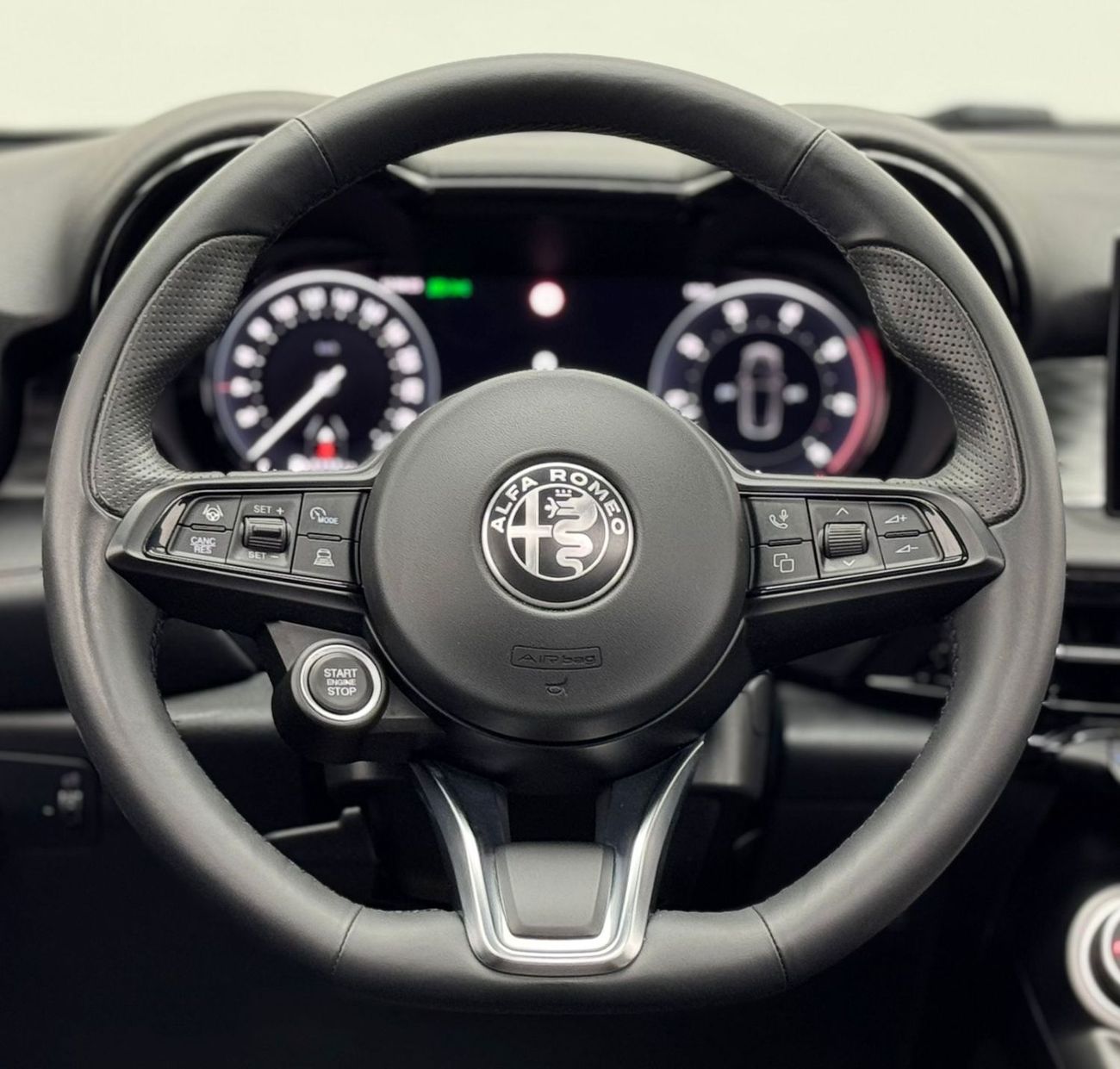 ألفا روميو تونالي 2024 Alfa Romeo Tonale Veloce, 2028 Alfa Romeo Warranty and Service Pack, GCC