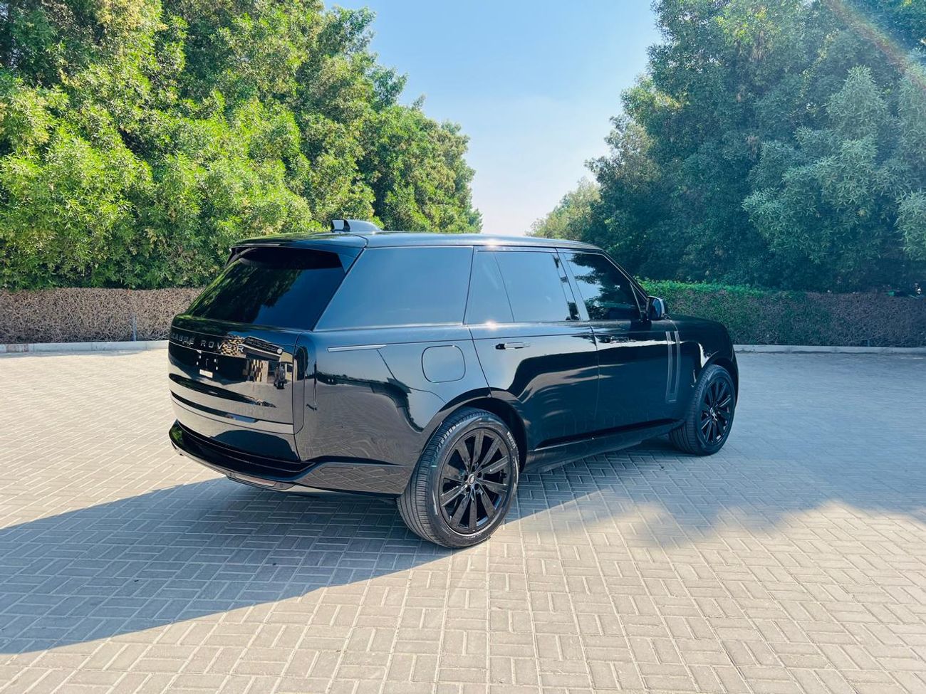 Land Rover Range Rover AUTOBIOGRAPHY P550E