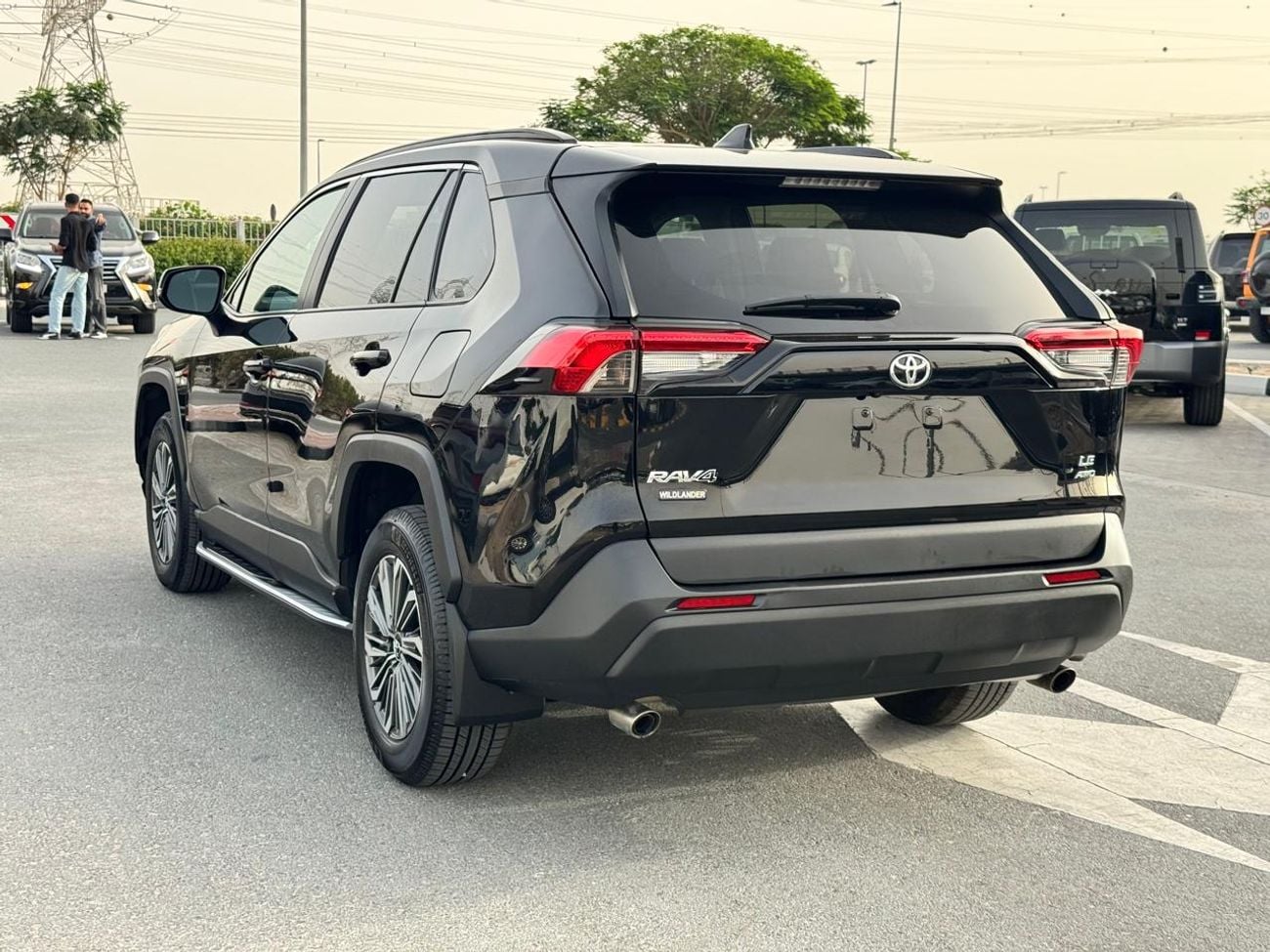 Toyota RAV4 2020 LE AWD CANADA SPEC