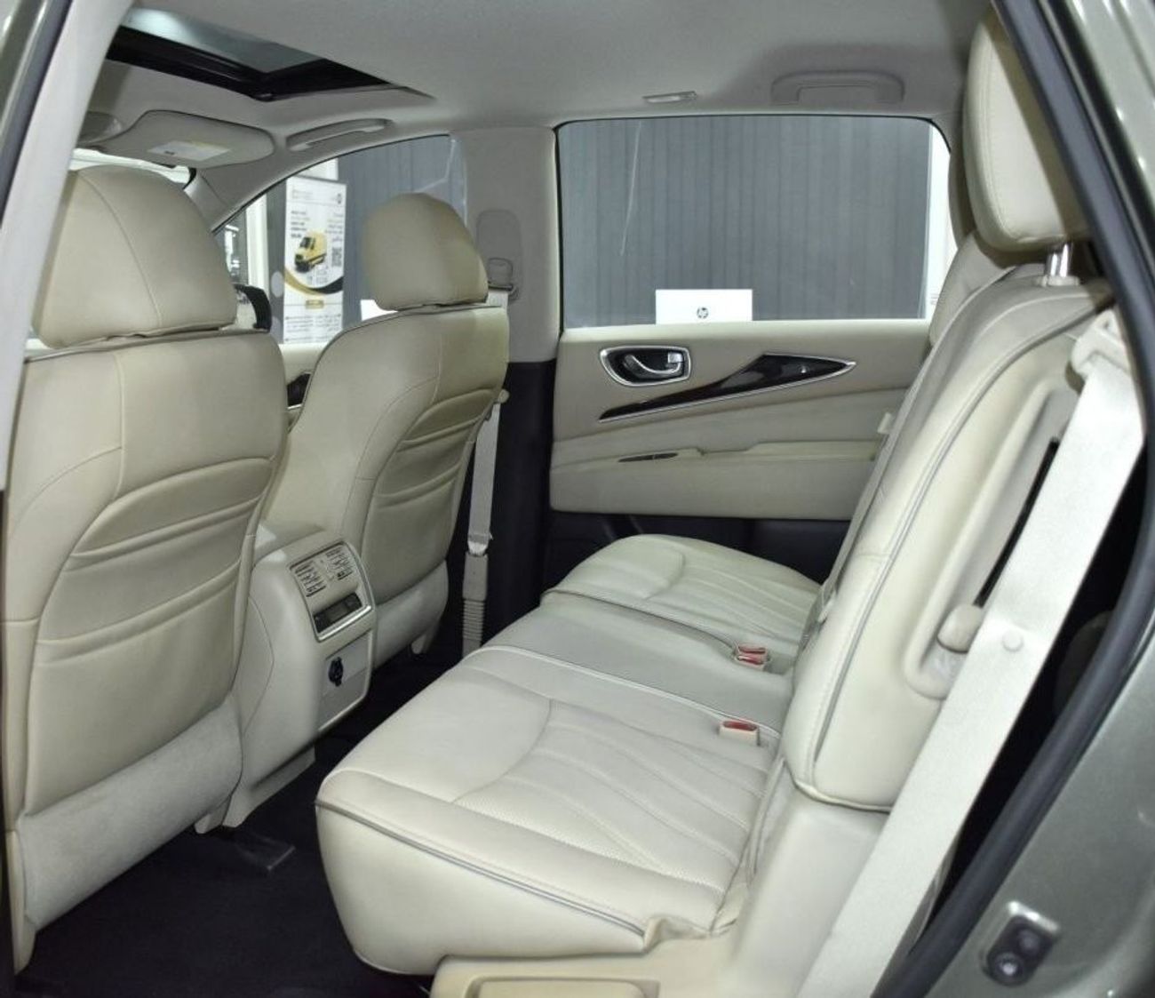 Infiniti QX60 EXCELLENT DEAL for our Infiniti QX60 ( 2017 Model ) in Gray/Green Color GCC Specs