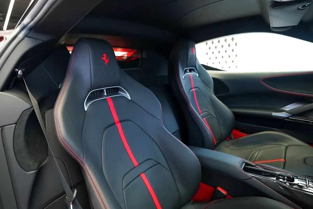 Ferrari SF90 STRADALE