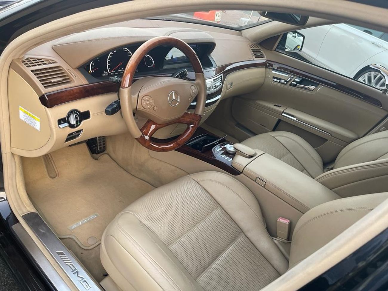 Mercedes-Benz S 63 AMG 35 Mercedes S63 AMG_American_2011_Excellent Condition _Full option