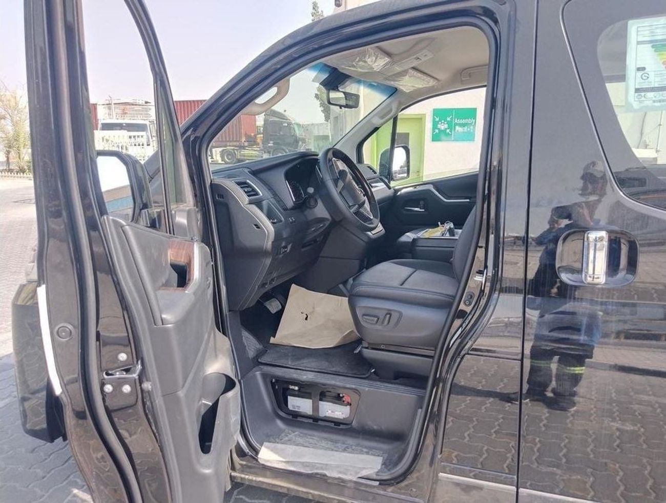 Toyota Granvia GRANVIA V