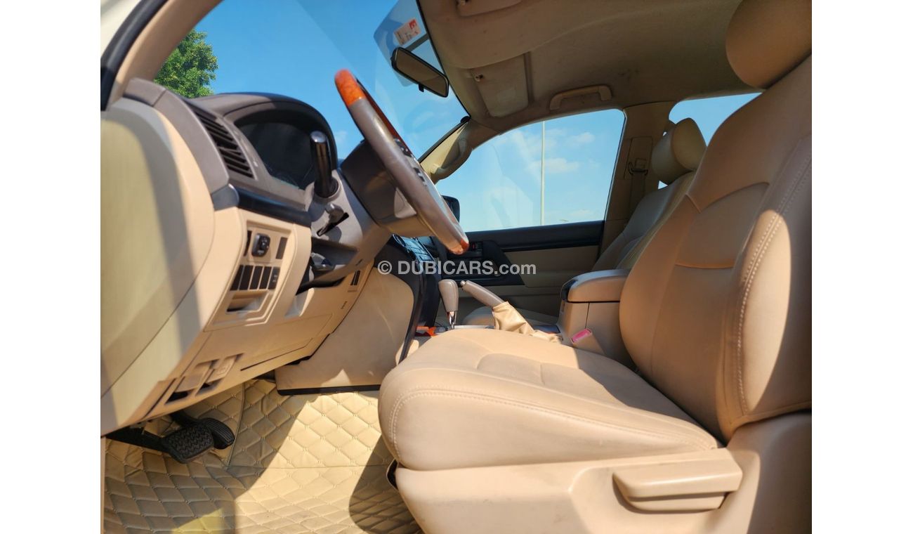 Toyota Land Cruiser GXR