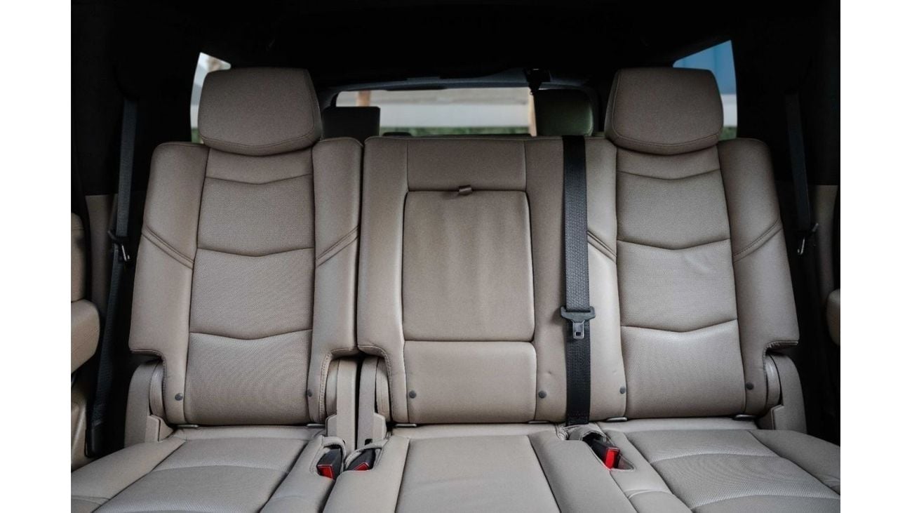 كاديلاك إسكالاد Platinum | 2,937 P.M  | 0% Downpayment | Agency Service