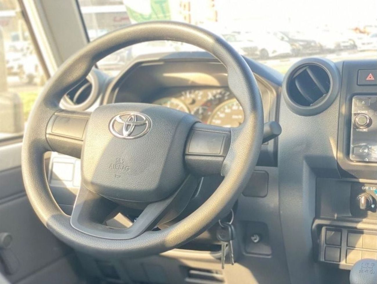 تويوتا لاند كروزر بيك آب double capin. 4.2 V6   Diesel Model 2024