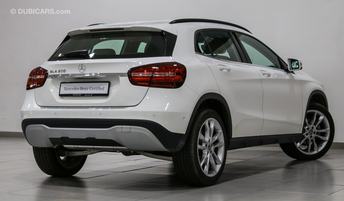 Mercedes-Benz GLA 200