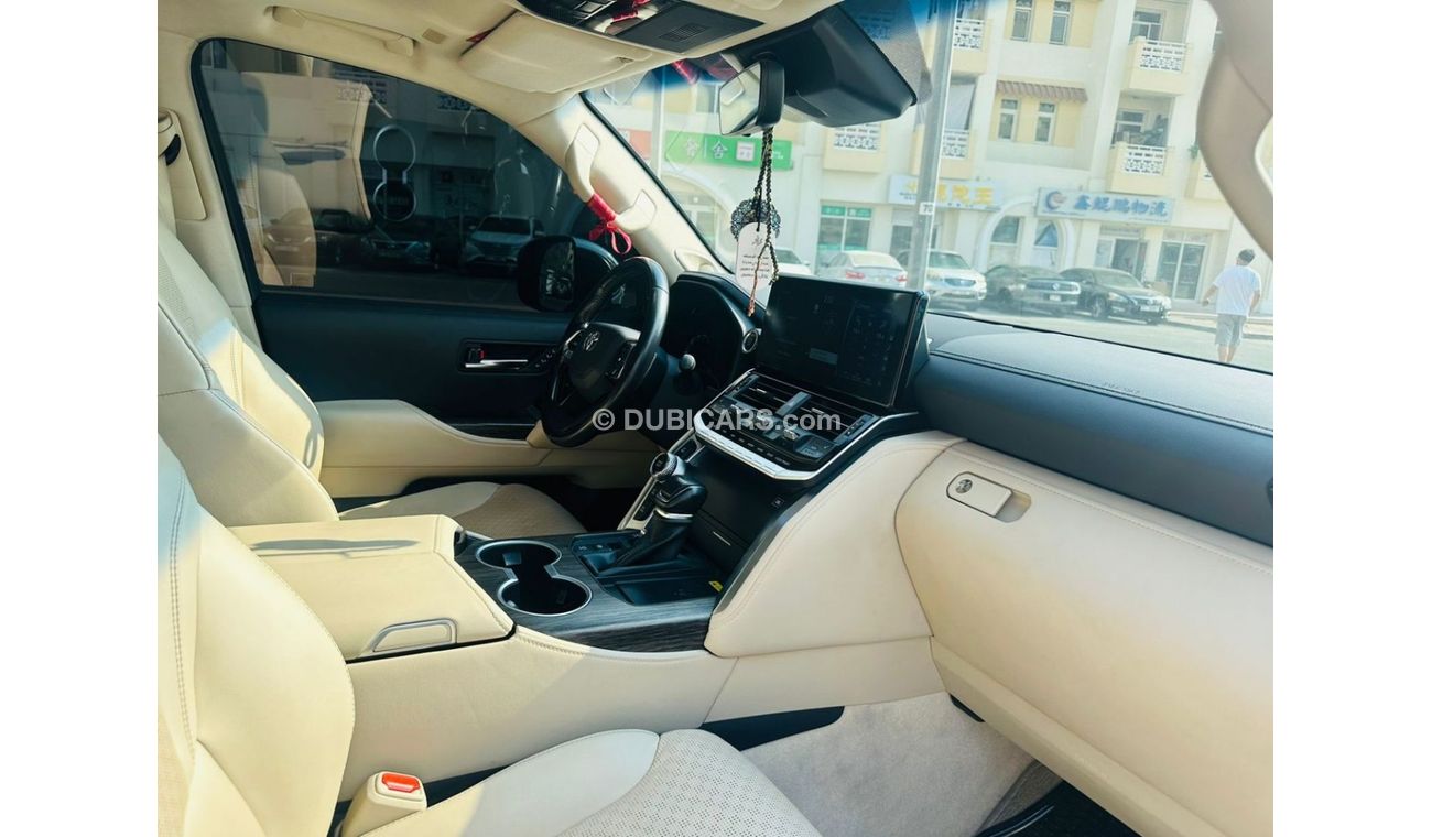 Toyota Land Cruiser VXR 4.0L