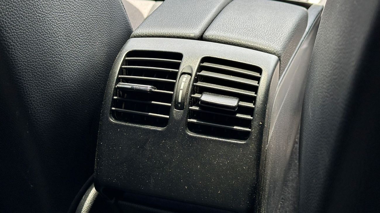 مرسيدس بنز C 200 GCC 2010 1.8L 4 Cylinders In Good Condition