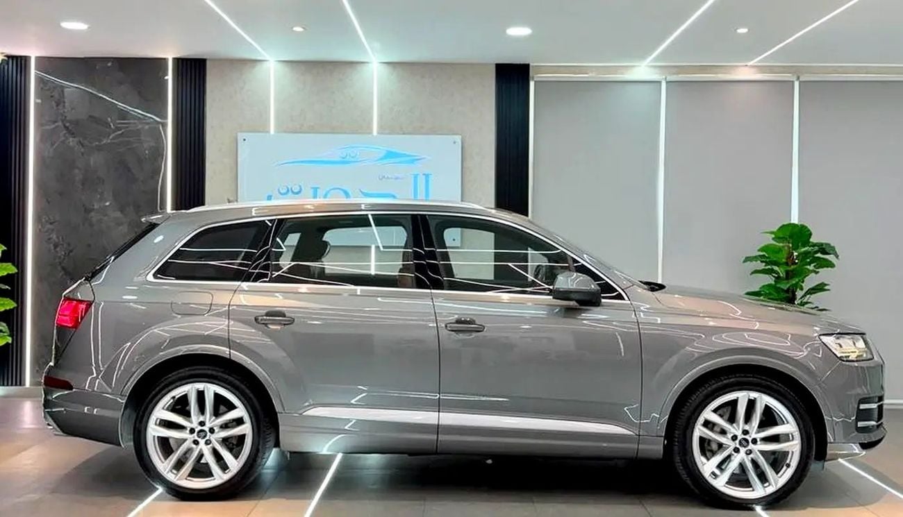 Audi Q7 45 TFSI PERFECT QUATTRO * S-LINE* || HIGHEST CATEGORY || LUXURY || GCC || LOW MILEAGE