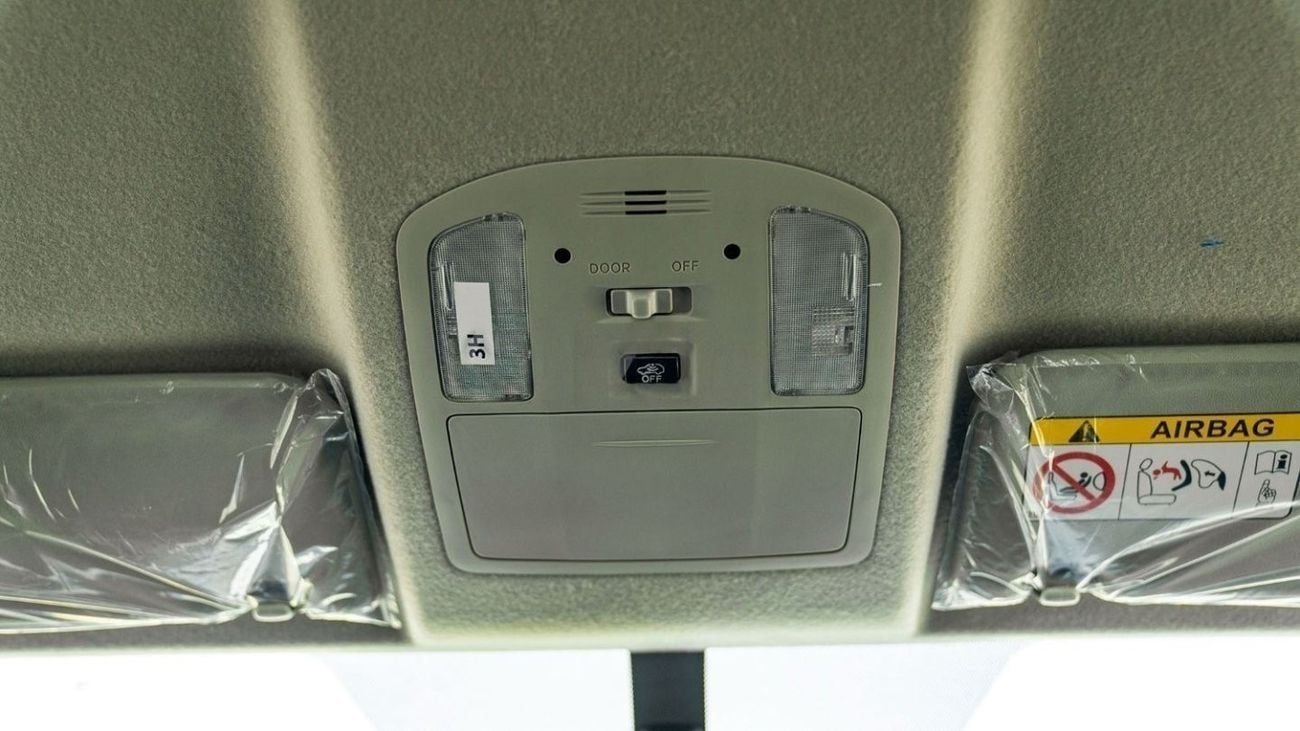 Toyota Hilux SGLX Toyota Hilux 2.4L Diesel AT 4x4 Mid Option 2025