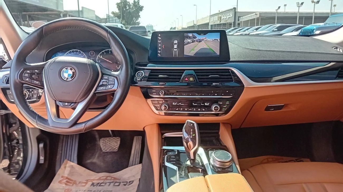 BMW 520i Std 2.0L
