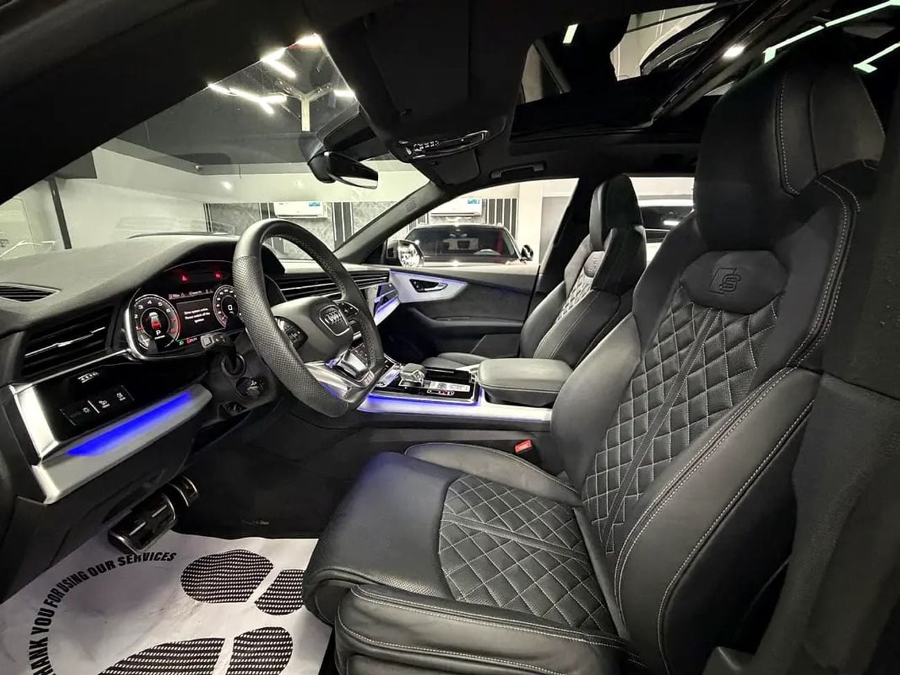 Audi Q8 55 TFSI S-LINE LUXURY
