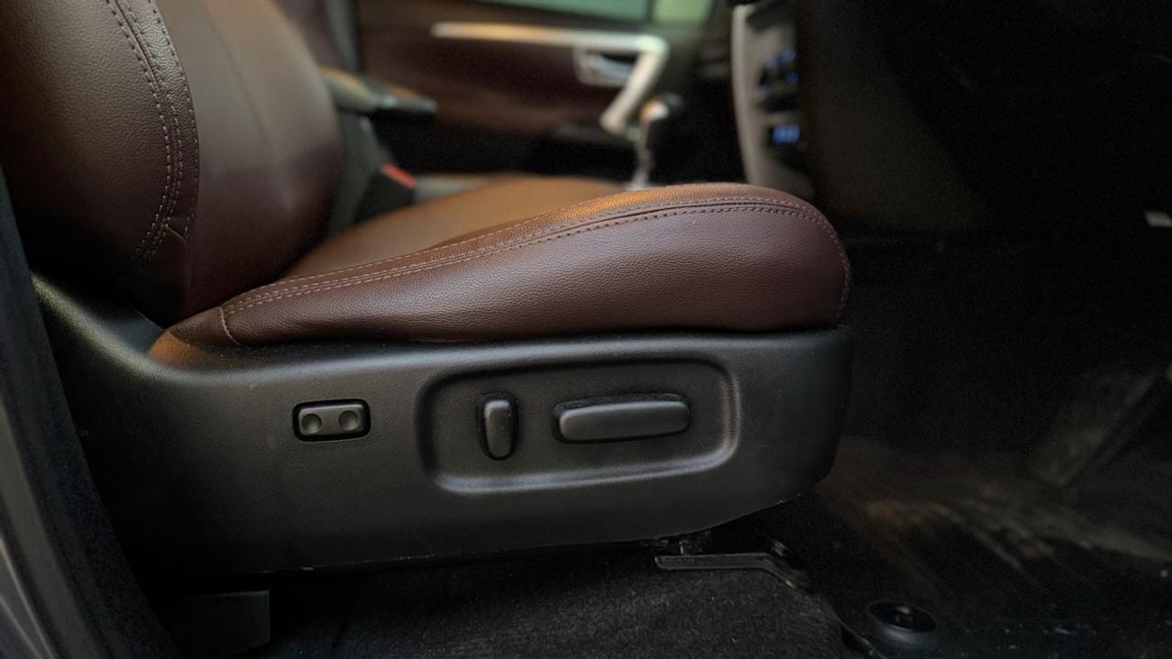 Toyota Fortuner 2016 | RHD | 2.8L DIESEL ENGINE | AUTOMATIC TRANSMISSION | 4 X 4 | PREMIUM BROWN INTERIOR | PUSH STA