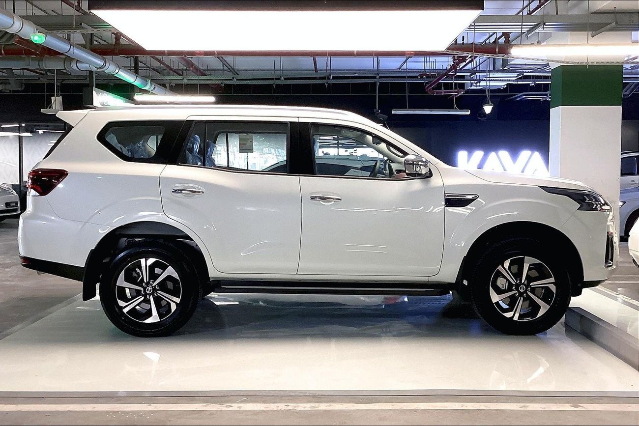 Nissan XTerra Platinum | Guaranteed Warranty | 0 Down Payment