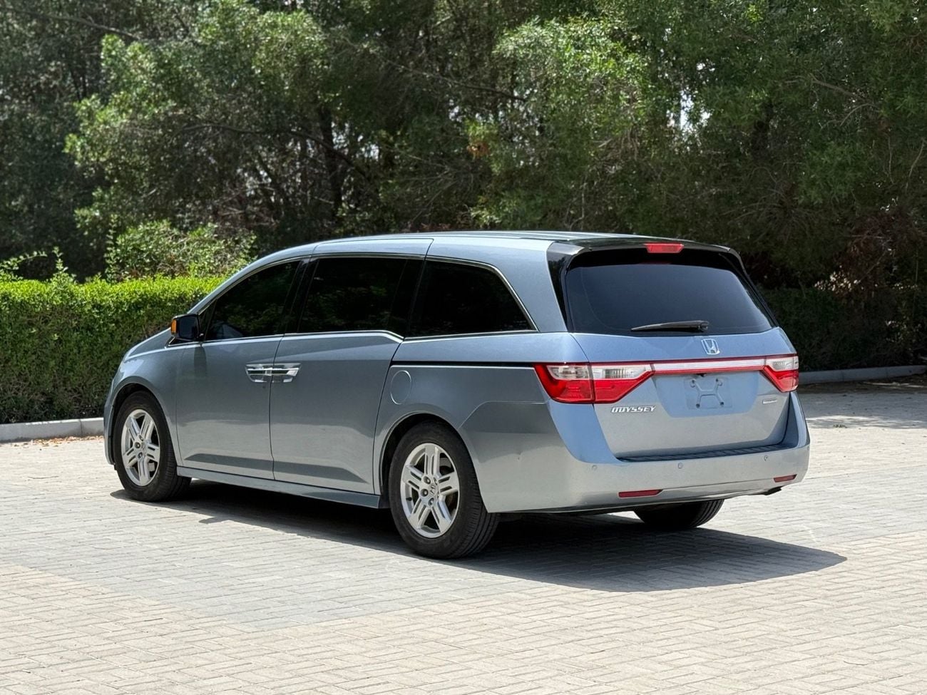 هوندا أوديسي Touring 3.5L (250 HP)