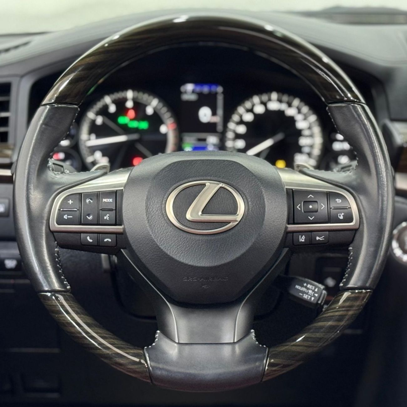 Lexus LX 570 Signature 5.7L 2018 Lexus LX570 Signature Edition, Warranty, Service History, Fully Loaded, 7 Seater