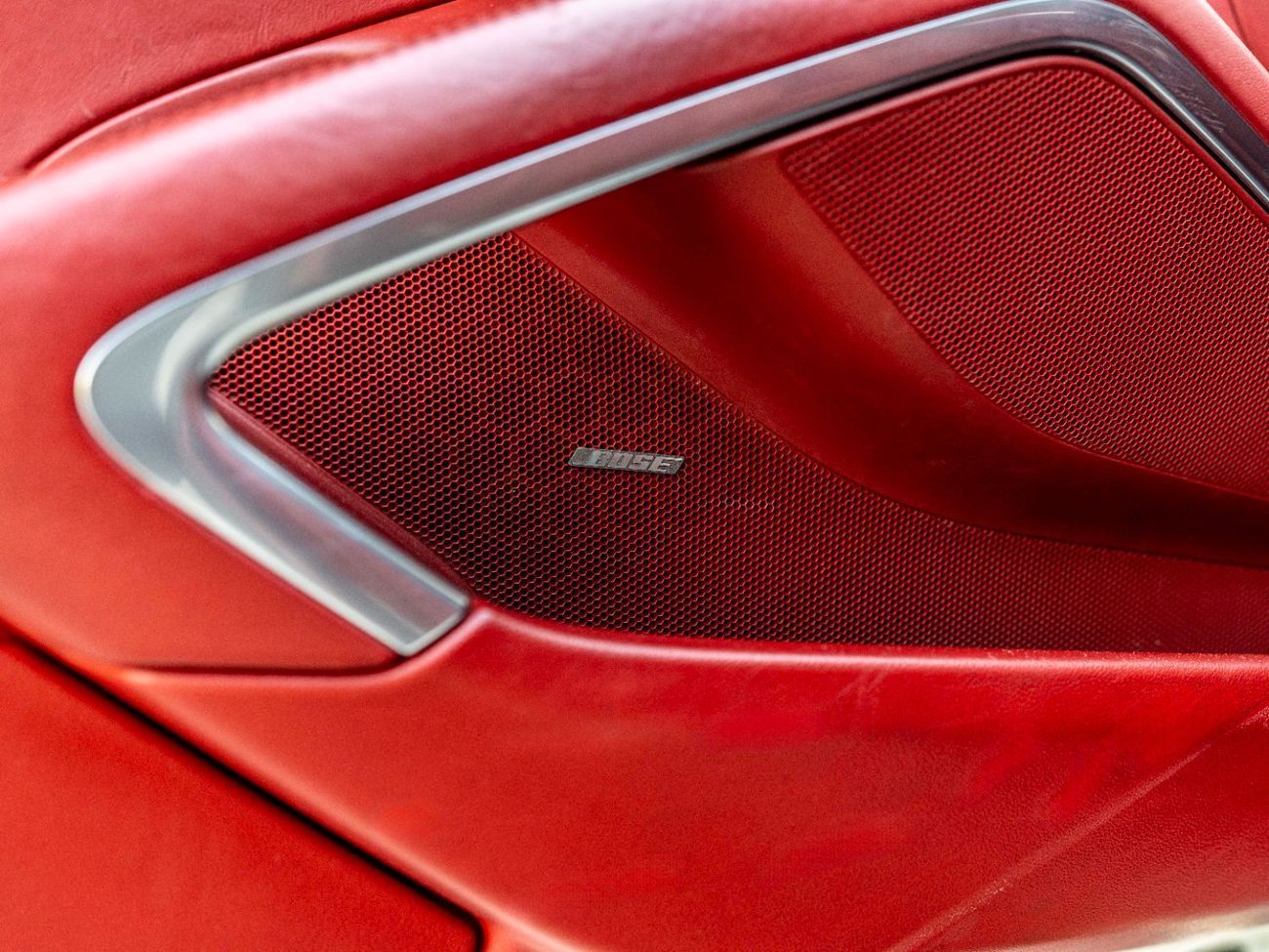 Porsche 911 Carrera S 3.8L (385 HP) Coupe