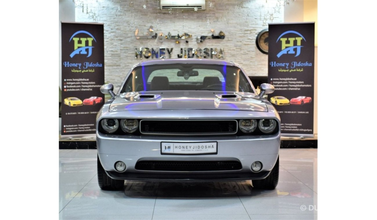 دودج تشالينجر Dodge Challenger RT HEMI 2014 Model! in Grey Color! GCC Specs