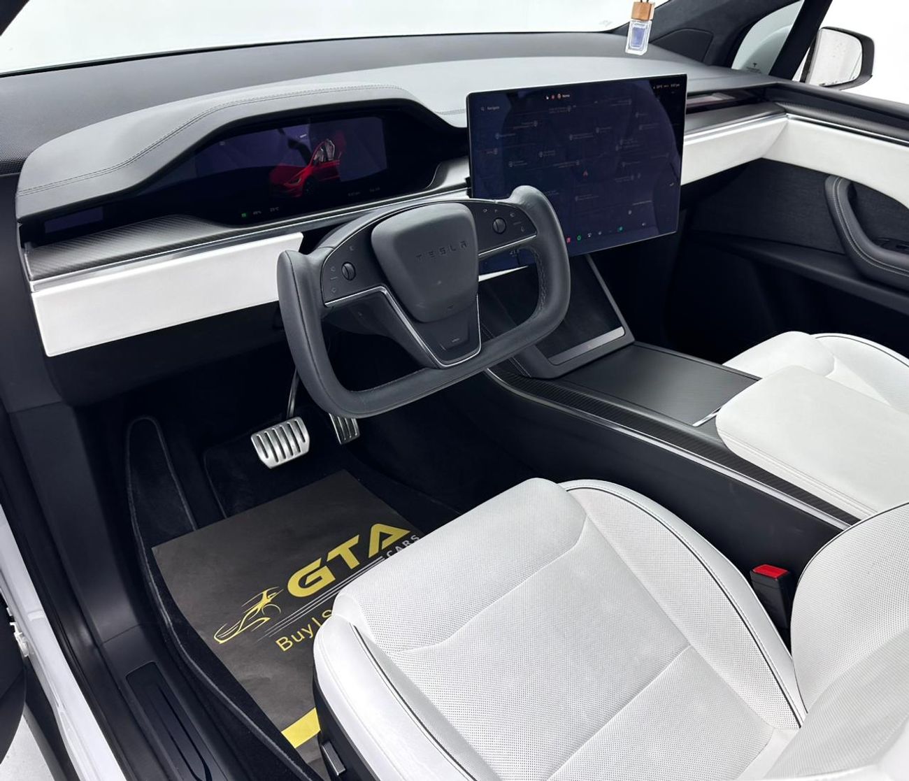 Tesla Model X Plaid (AWD) 2024 Tesla Model X Plaid, Aug/2028 Tesla Warranty, Tesla Full Service History, GCC