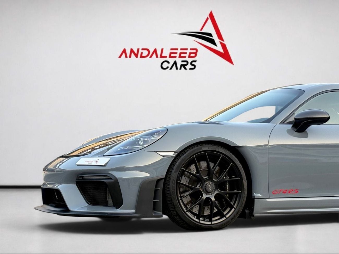 بورش كايمان 718 GT4 RS FULL AGENCY SERVICE & WARRANTY | WEISSACH | 0% DOWN | AED 10,400 P.M