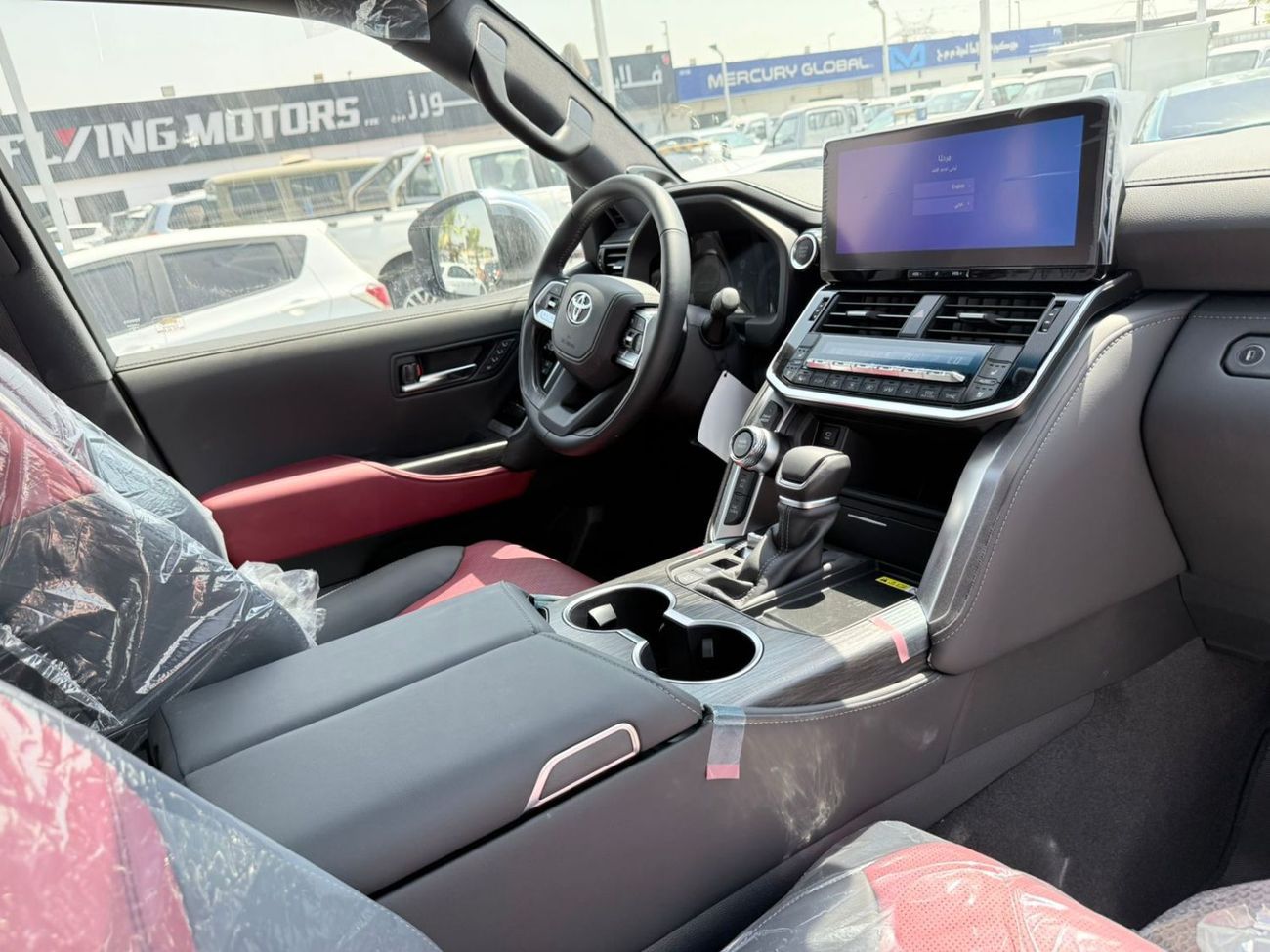 تويوتا لاند كروزر VXR 3.5L Twin Turbo , Petrol , Full Option  2025 Model