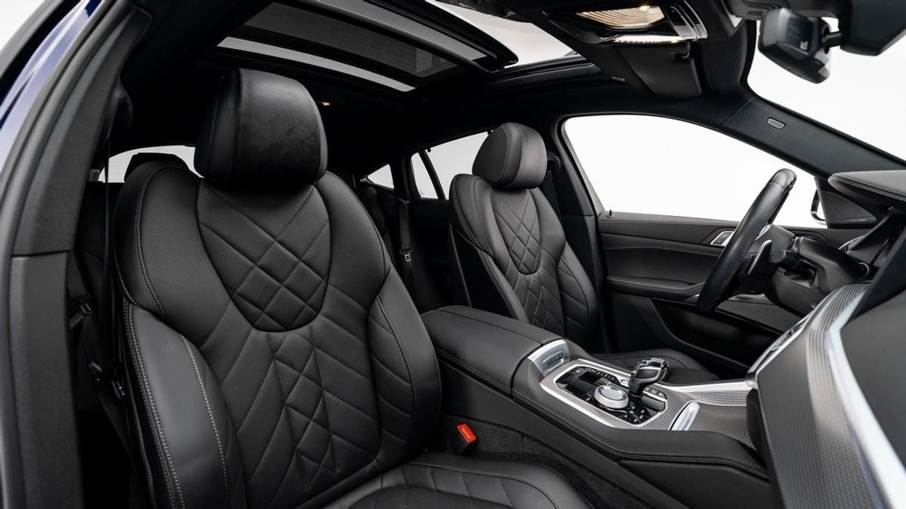 BMW X6 XDrive40i - 2023 - GCC Specs - Under Warranty and Service Contract