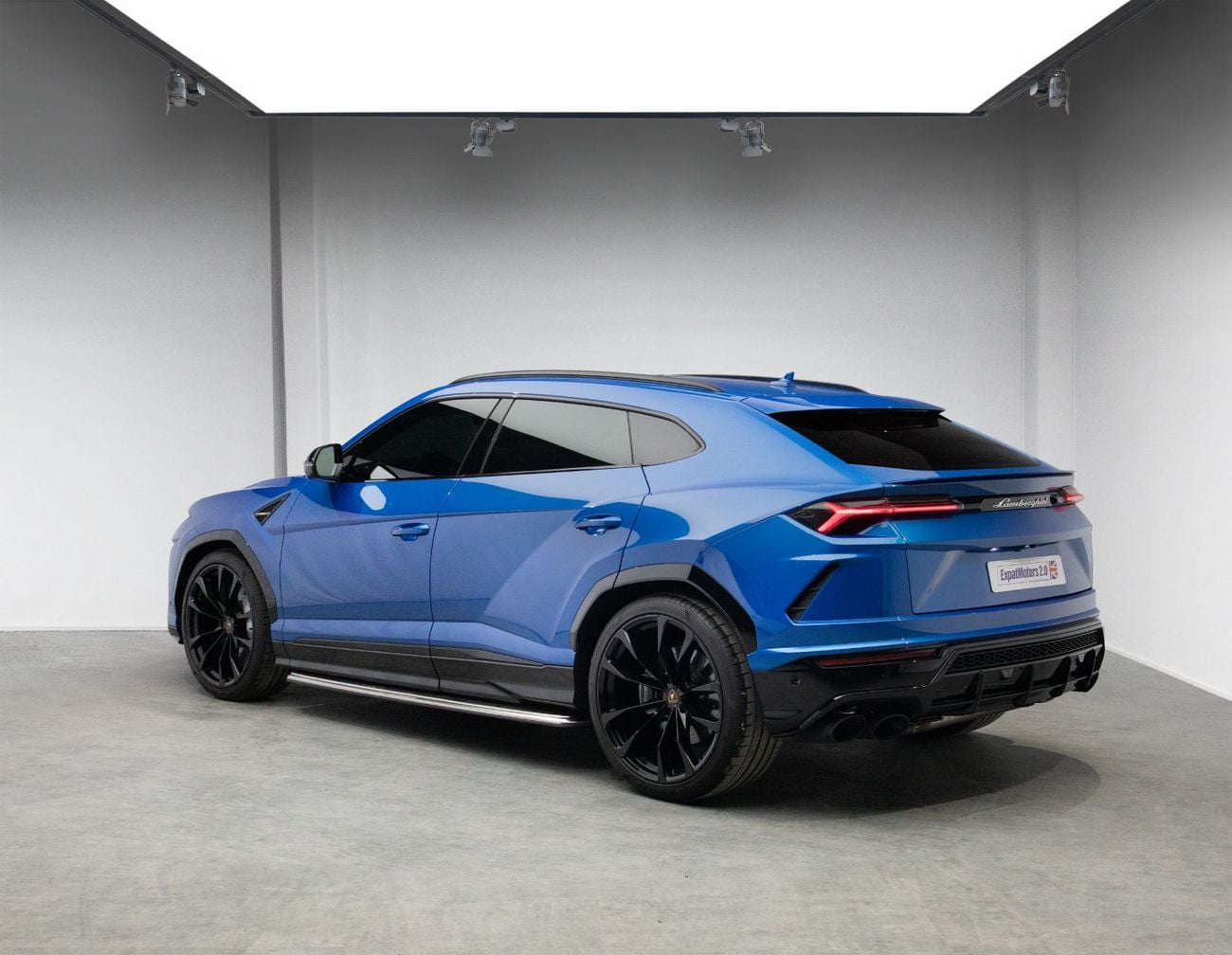 Lamborghini Urus STD 4.0T V8
