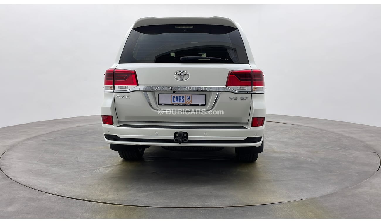 Toyota Land Cruiser GXR 5,700