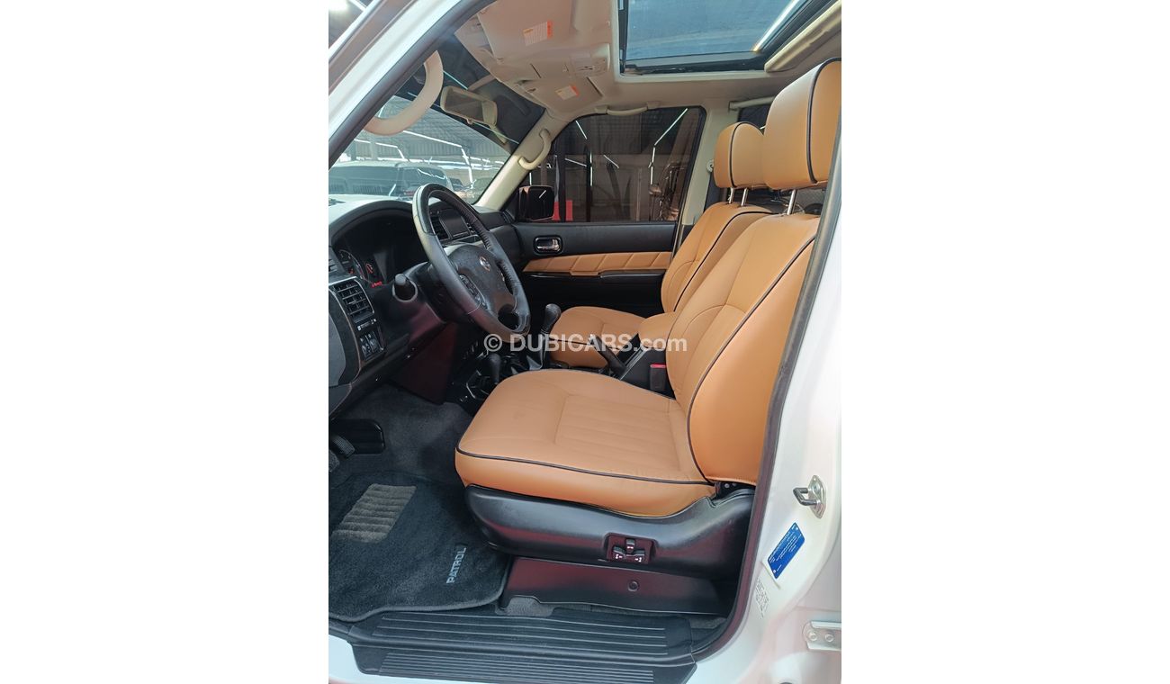 Nissan Patrol Super Safari