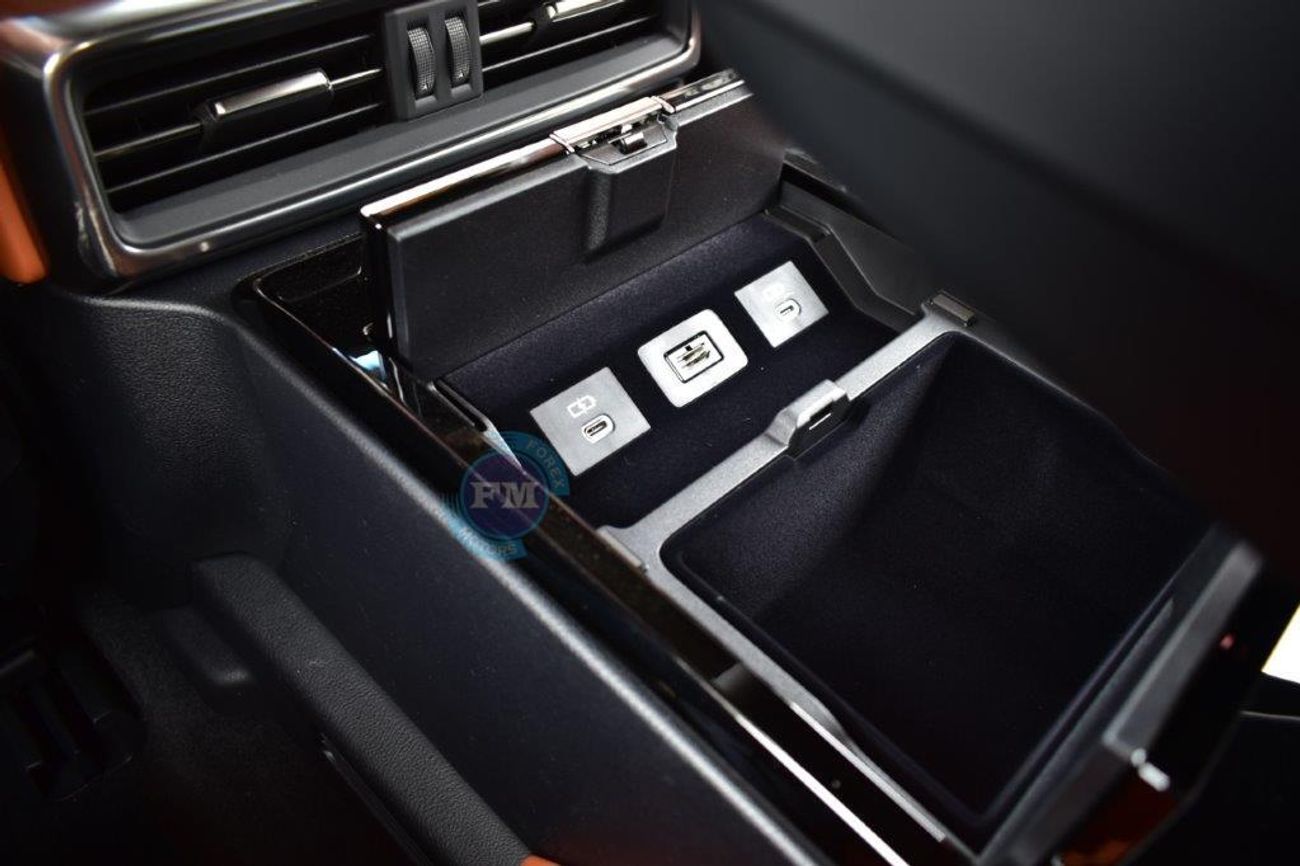 Lexus LX 700h Hybrid V6 3.5L Autmatic