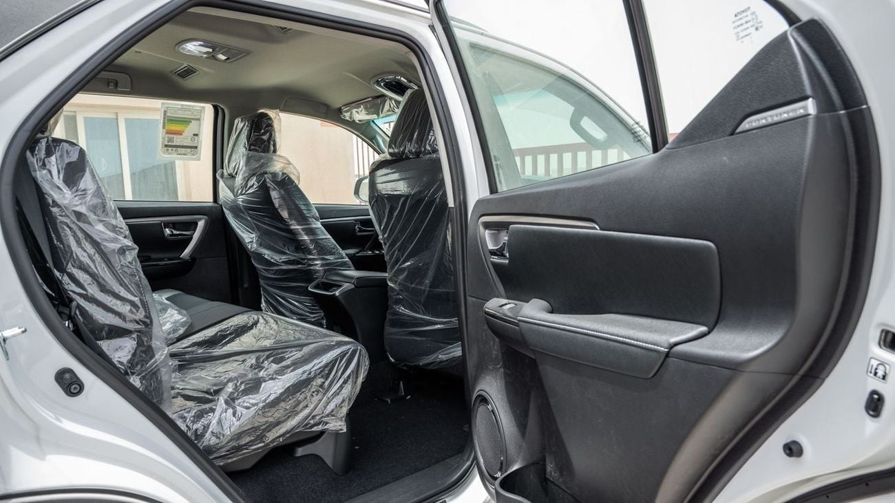 تويوتا فورتونر GXR TOYOTA FORTUNER 4.0 HIGH -2025YM