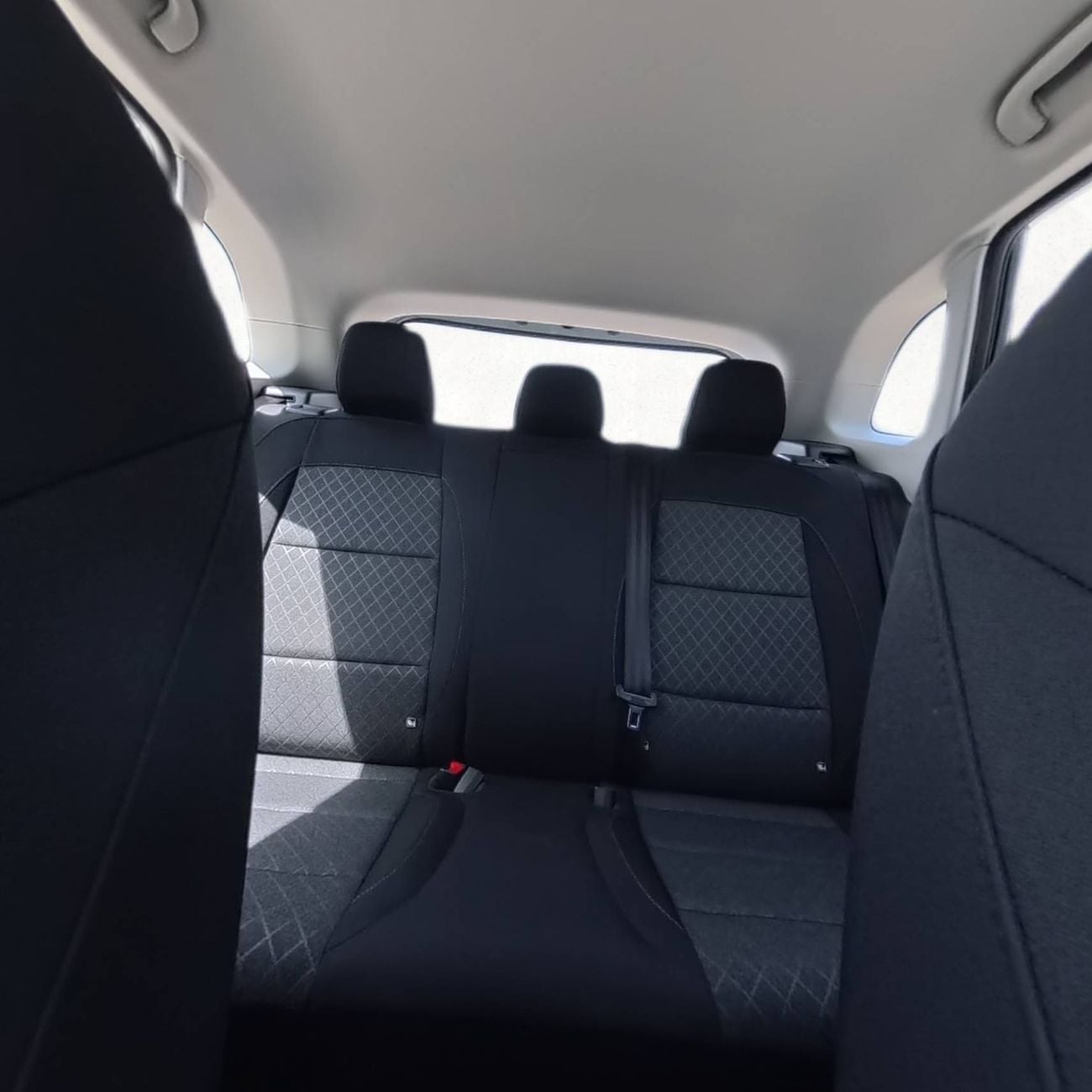 MG ZS STD 2.0